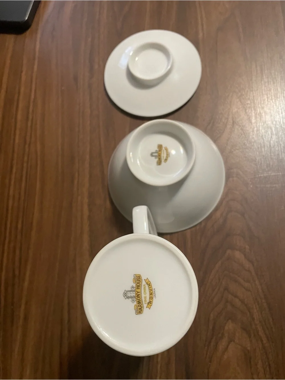 Vintage Harmony House Ronvik fine China Ceramic Pitcher‎ and Lidded Bowl Set